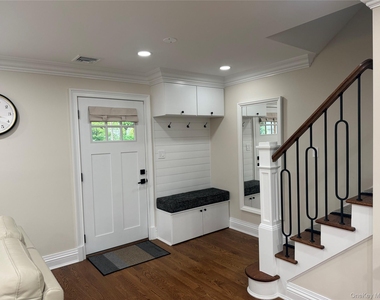 18 Amalia Lane - Photo Thumbnail 4