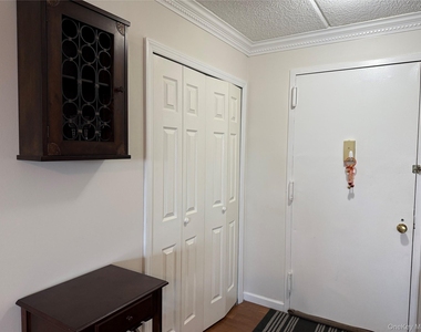 175 Maple Avenue - Photo Thumbnail 1