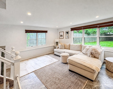 98 Frederick Avenue - Photo Thumbnail 16