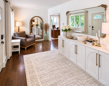 98 Frederick Avenue - Photo Thumbnail 2