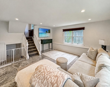 98 Frederick Avenue - Photo Thumbnail 13