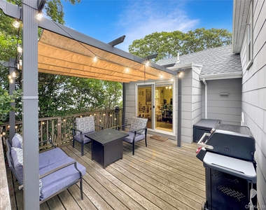 98 Frederick Avenue - Photo Thumbnail 24