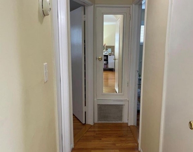 30 Audrey Avenue - Photo Thumbnail 4