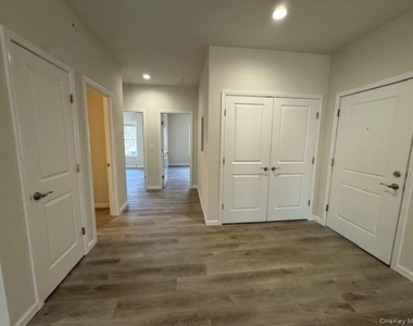 2 South Hills - Photo Thumbnail 6