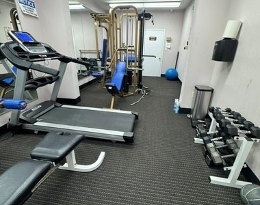 91 Richmond Boulevard - Photo Thumbnail 1