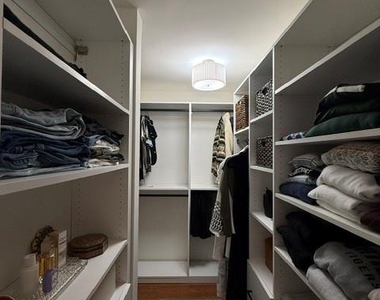 91 Richmond Boulevard - Photo Thumbnail 11