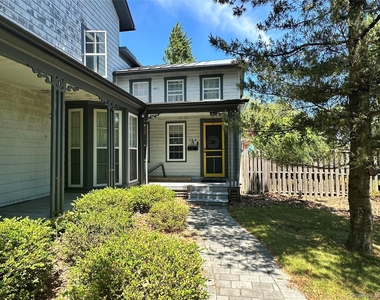 744 Main Street - Photo Thumbnail 31