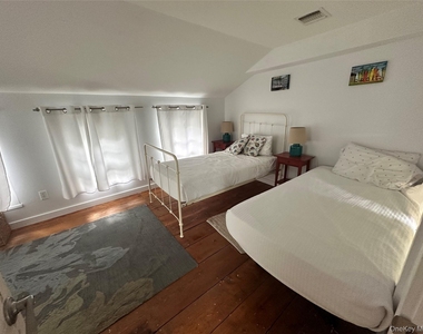 744 Main Street - Photo Thumbnail 19