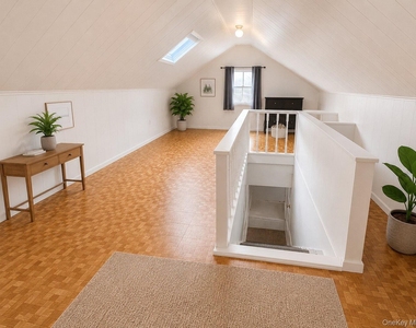 44 Oakridge Road - Photo Thumbnail 20