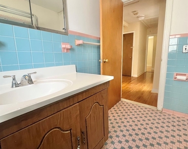 9 Ferndale Place - Photo Thumbnail 14