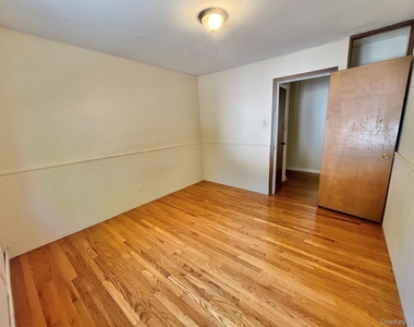 9 Ferndale Place - Photo Thumbnail 8