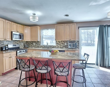 27 Red Schoolhouse Road - Photo Thumbnail 17