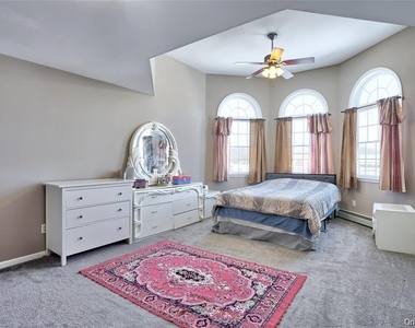27 Red Schoolhouse Road - Photo Thumbnail 22