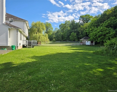 27 Red Schoolhouse Road - Photo Thumbnail 25