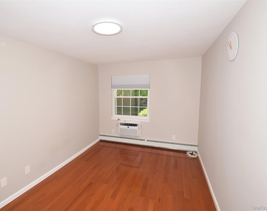 20804 Robert Road - Photo Thumbnail 7