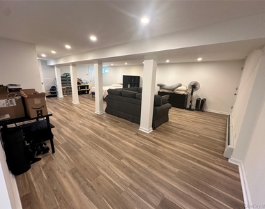 1741 Warren Place - Photo Thumbnail 13
