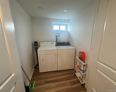 1741 Warren Place - Photo Thumbnail 15