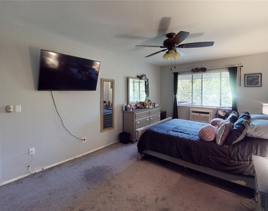 188 Sierra Vista Lane - Photo Thumbnail 4