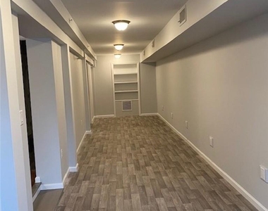 165/167 E Main Street - Photo Thumbnail 7