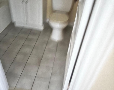 148 Clinton Street - Photo Thumbnail 5