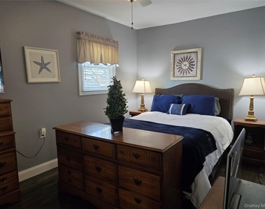 70 Harmon Street - Photo Thumbnail 3