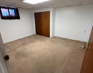 7608 269th Street - Photo Thumbnail 16