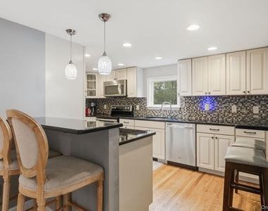 5 Adair Road - Photo Thumbnail 5