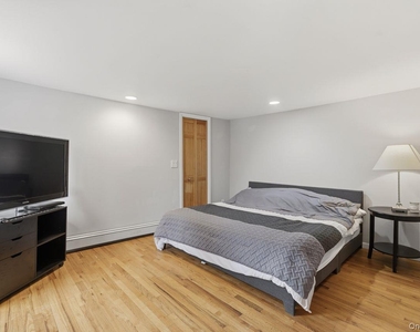 5 Adair Road - Photo Thumbnail 13