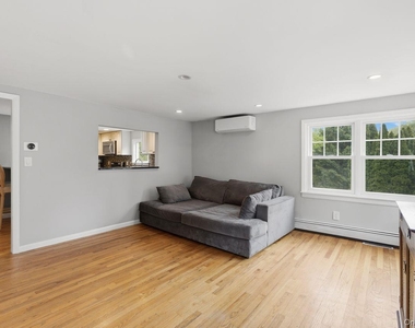 5 Adair Road - Photo Thumbnail 11