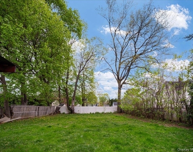 16 W Maltbie Avenue - Photo Thumbnail 22