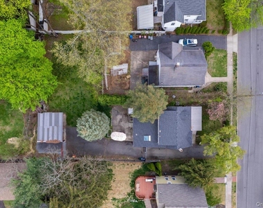 16 W Maltbie Avenue - Photo Thumbnail 26