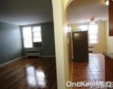 253-27 85 Road - Photo Thumbnail 1
