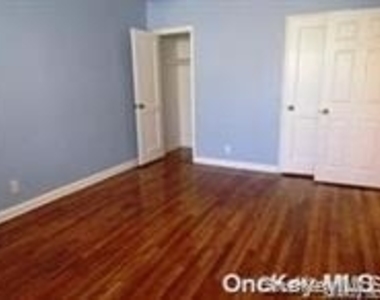 253-27 85 Road - Photo Thumbnail 9