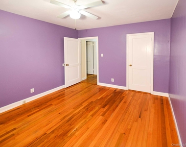 253-27 85 Road - Photo Thumbnail 8