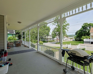 2 Broadway Avenue - Photo Thumbnail 17