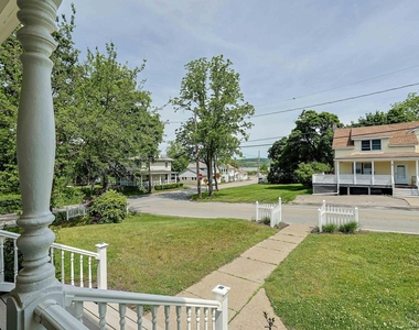 2 Broadway Avenue - Photo Thumbnail 28