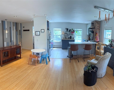 2 Broadway Avenue - Photo Thumbnail 34