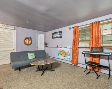 95 Hillside Avenue - Photo Thumbnail 14