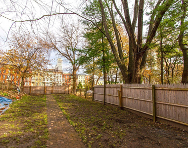 341 Madison Avenue - Photo Thumbnail 12