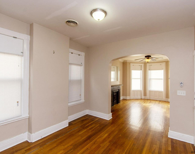 341 Madison Avenue - Photo Thumbnail 4