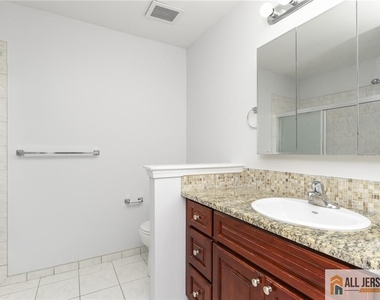 2602 Cypress Lane - Photo Thumbnail 25