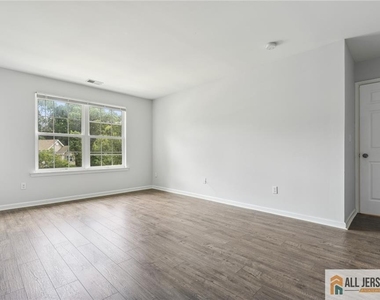 2602 Cypress Lane - Photo Thumbnail 22