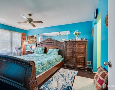 7 Buttonwood Drive - Photo Thumbnail 16