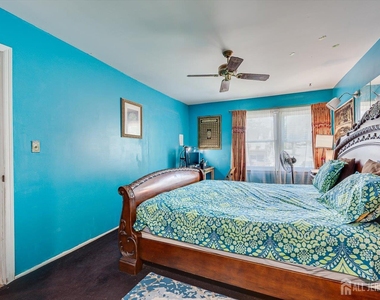 7 Buttonwood Drive - Photo Thumbnail 17