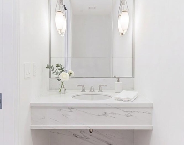 255 E 77th Street - Photo Thumbnail 8
