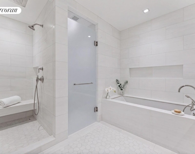 255 E 77th Street - Photo Thumbnail 5