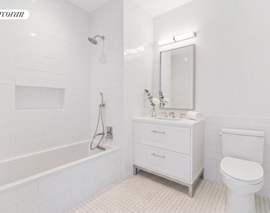 255 E 77th Street - Photo Thumbnail 7