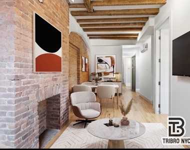 103 Berry Street - Photo Thumbnail 1