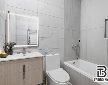 103 Berry Street - Photo Thumbnail 4