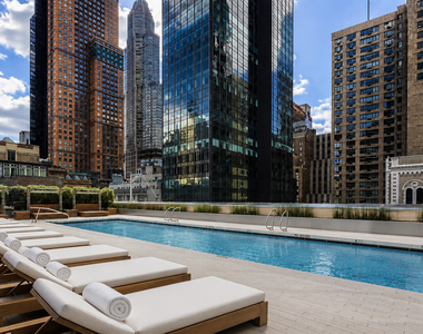 217 W 57th Street - Photo Thumbnail 14